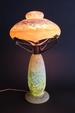 DAUM NANCY. Lampe Champignon à décor floral aux papyrus, fleurs