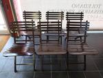Suite de six chaises pliantes de pont en palissandre massif, assises