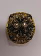 Broche formant pendentif en or jaune ciselé de rinceaux, or 18K (750°/00),