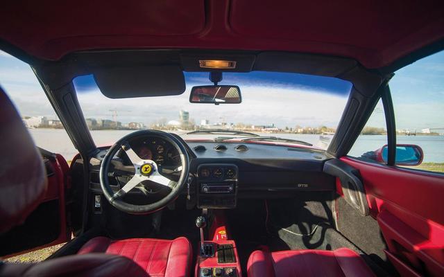 FERRARI  Berlinette sportive découvrable type 328GTS du 14/07/1986,